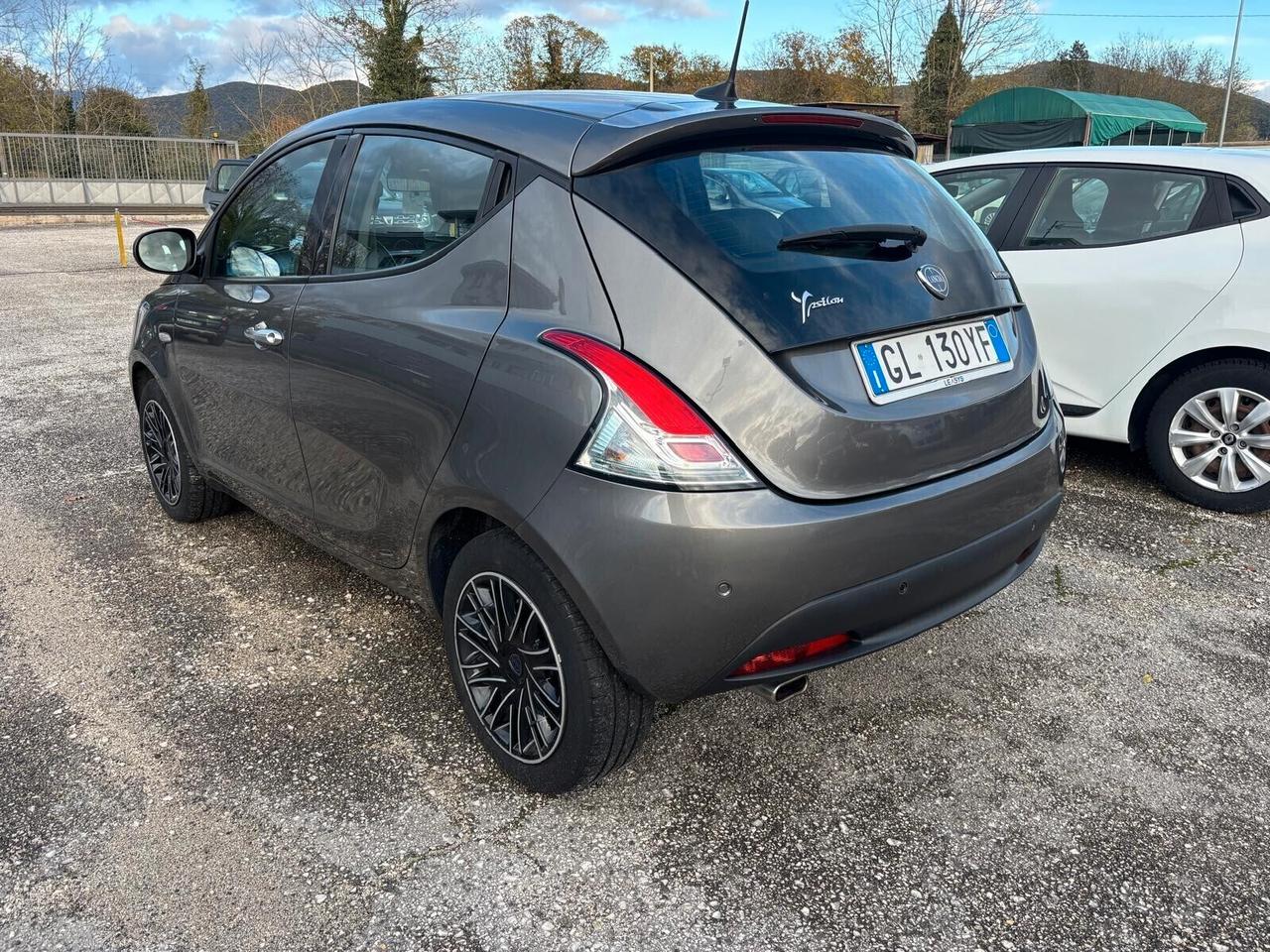 Lancia Ypsilon GOLD 1.0 Hybrid 5 porte - 2022