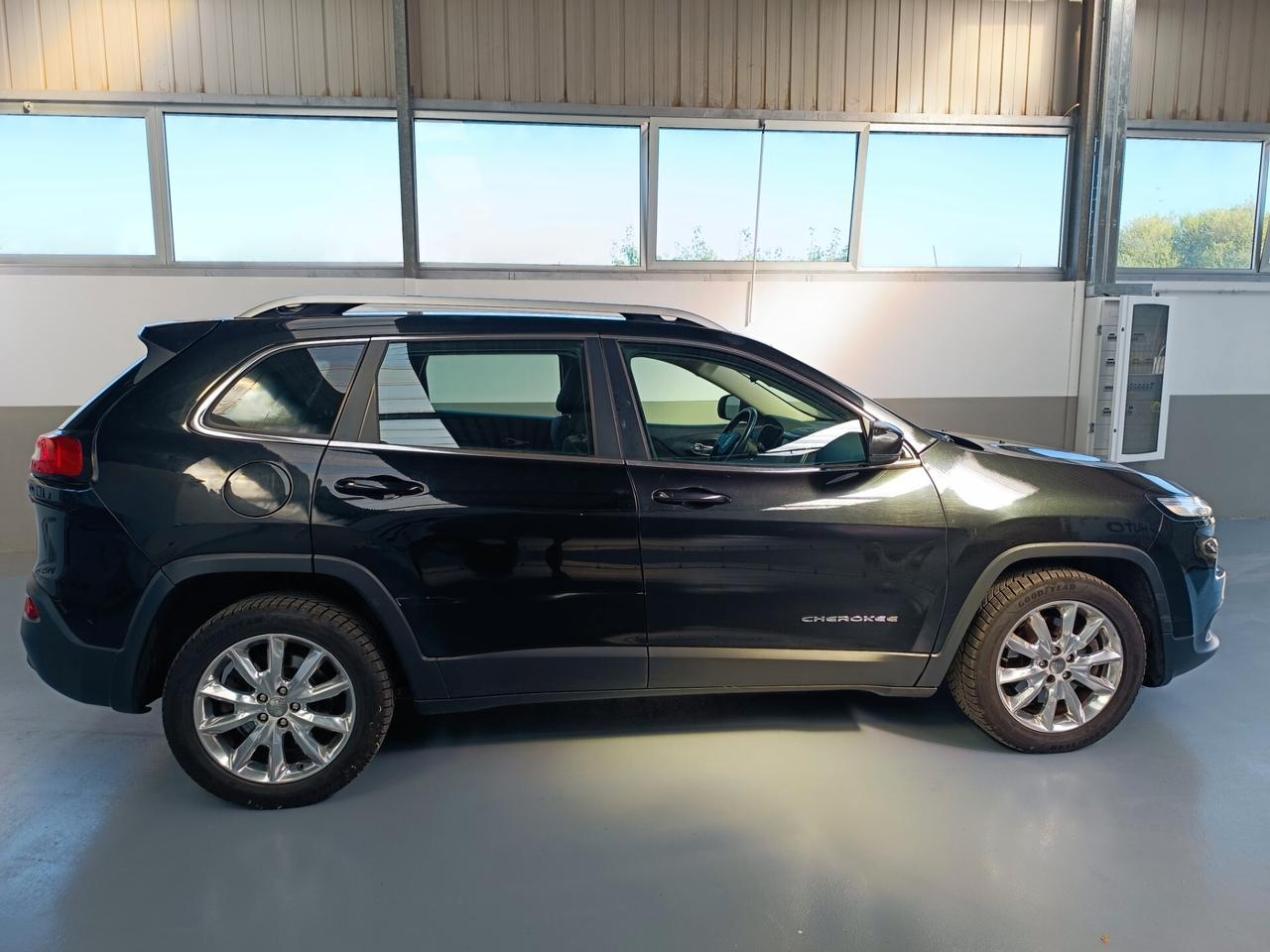 Jeep Cherokee 2.0 Mjt II Longitude