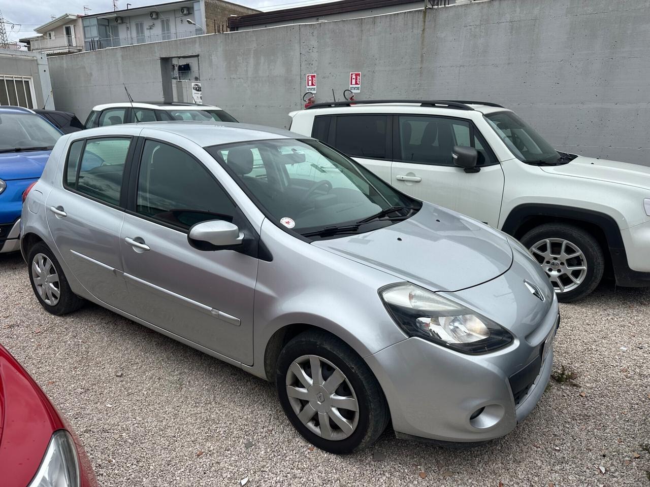 Renault Clio 1.5 dCi 75CV Dynamique Km 128.000