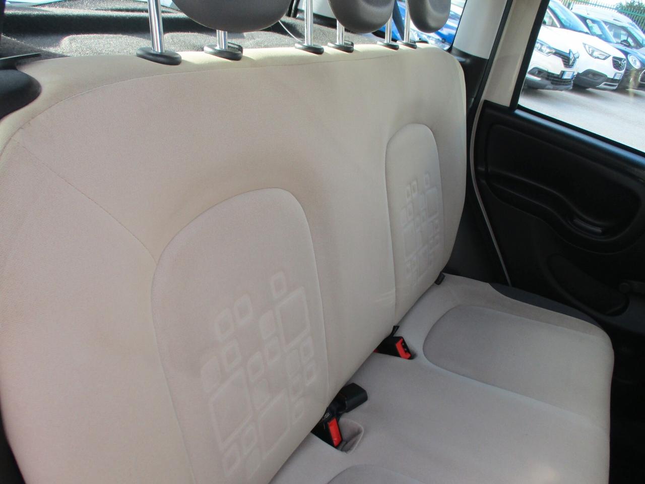 Fiat Panda 1.2 LOUNGE 69CV E6 78000 KM +600.00 GPL