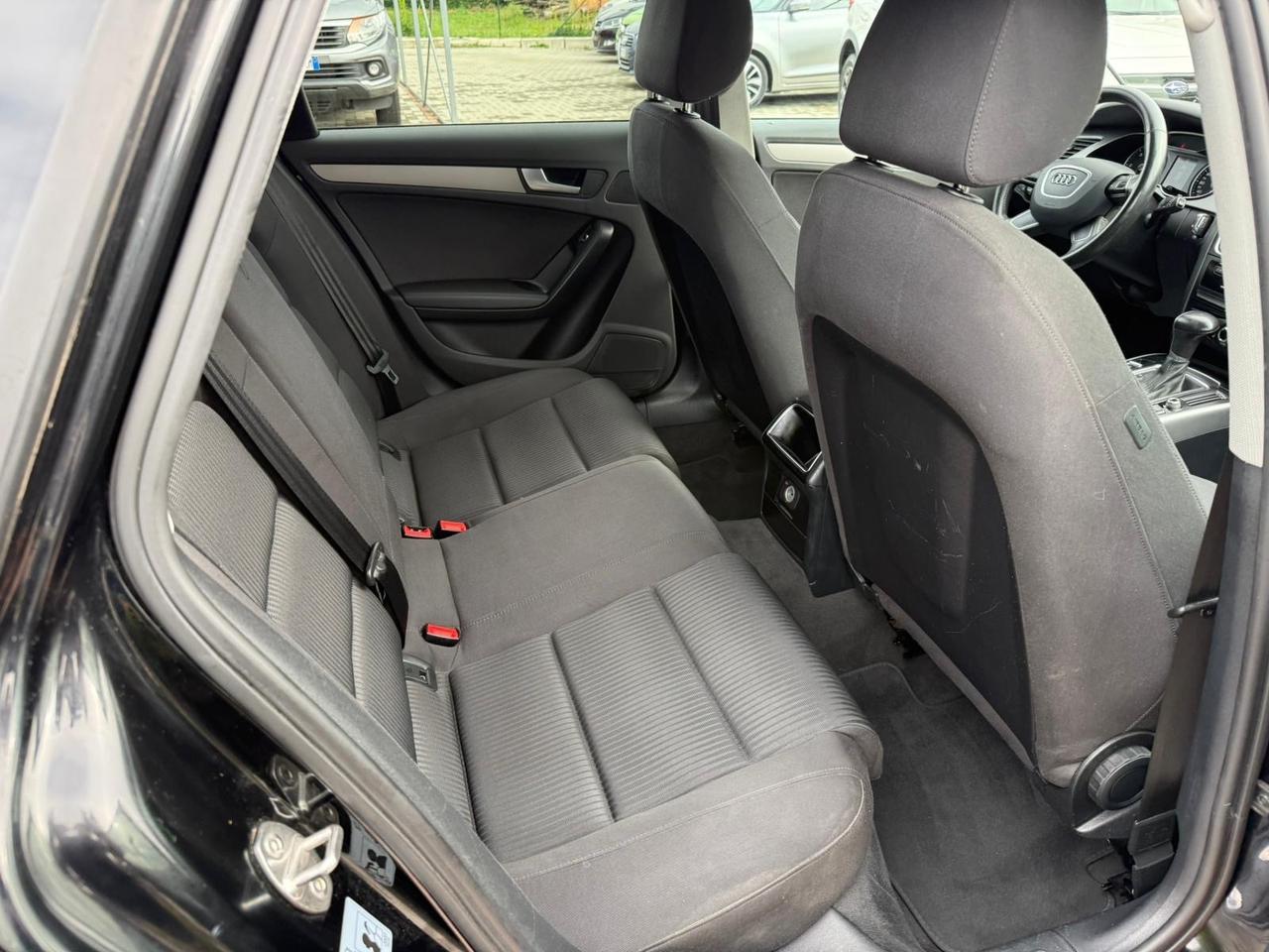 Audi A4 Avant 2.0TDI 143CV AUTOMATICA