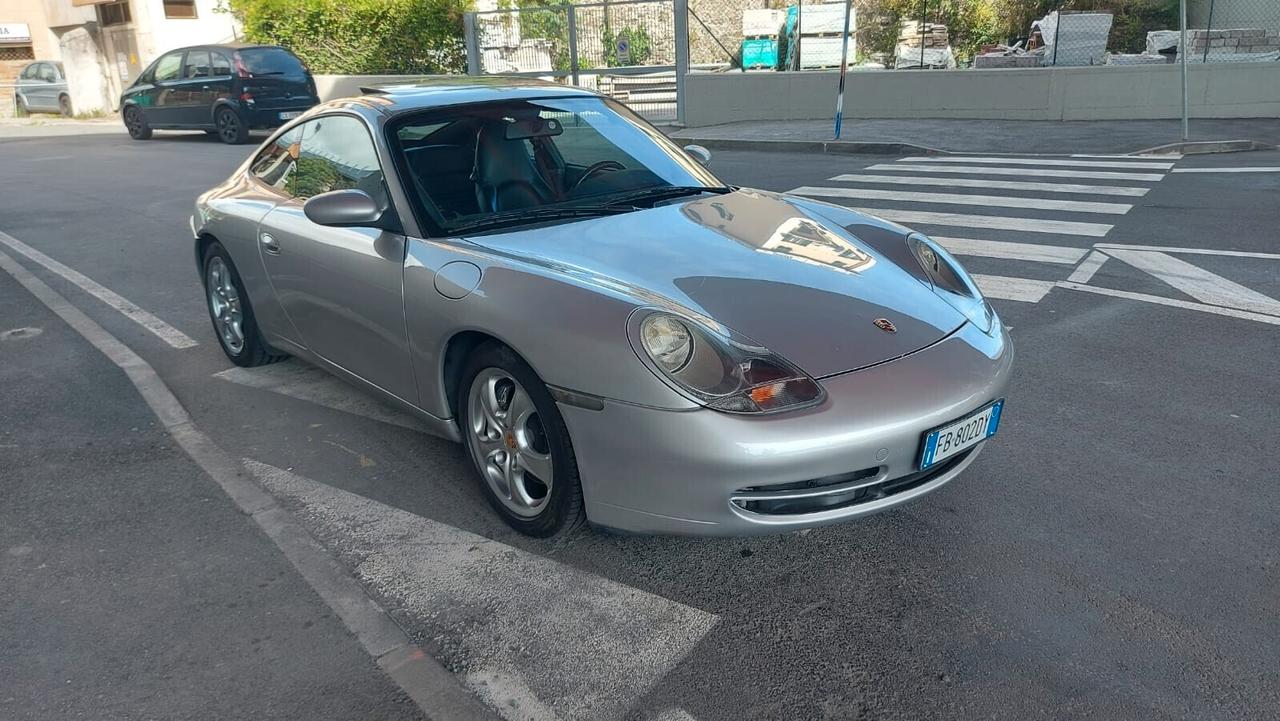 Porsche 996 Carrera 4 cat Coupé MOTORE NUOVO