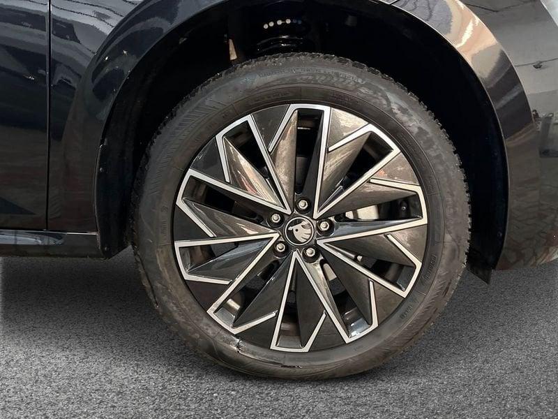 Skoda Kamiq 2024 1.0 tsi Black Dots 115cv