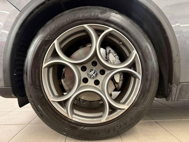 Alfa Romeo Stelvio 2.2diesel 160CV AT8 RWDSprint anche a 334€