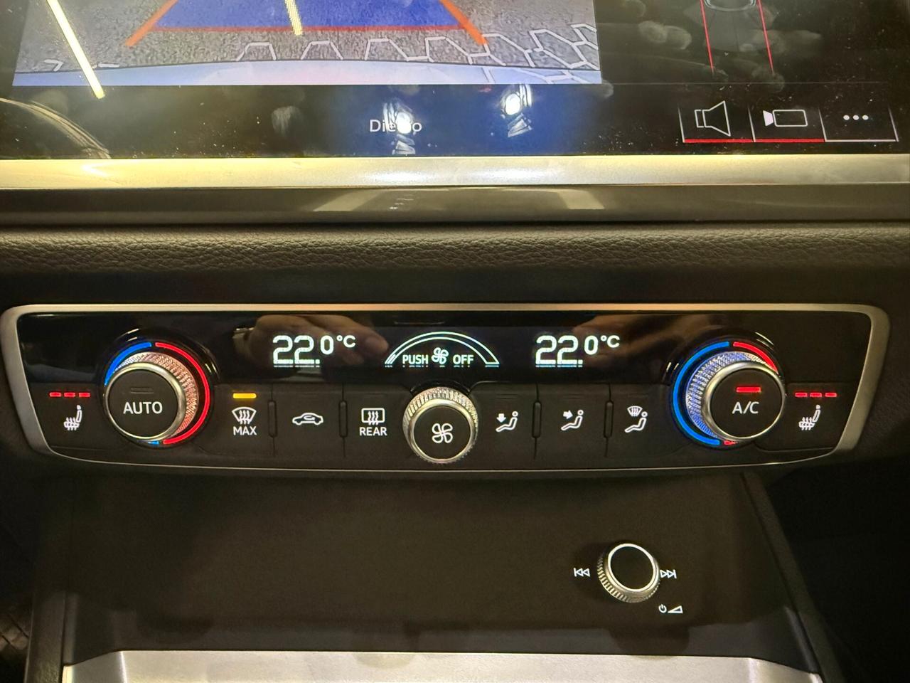 Audi Q3 TETTO Sportback SPB 35 TDI S tronic line