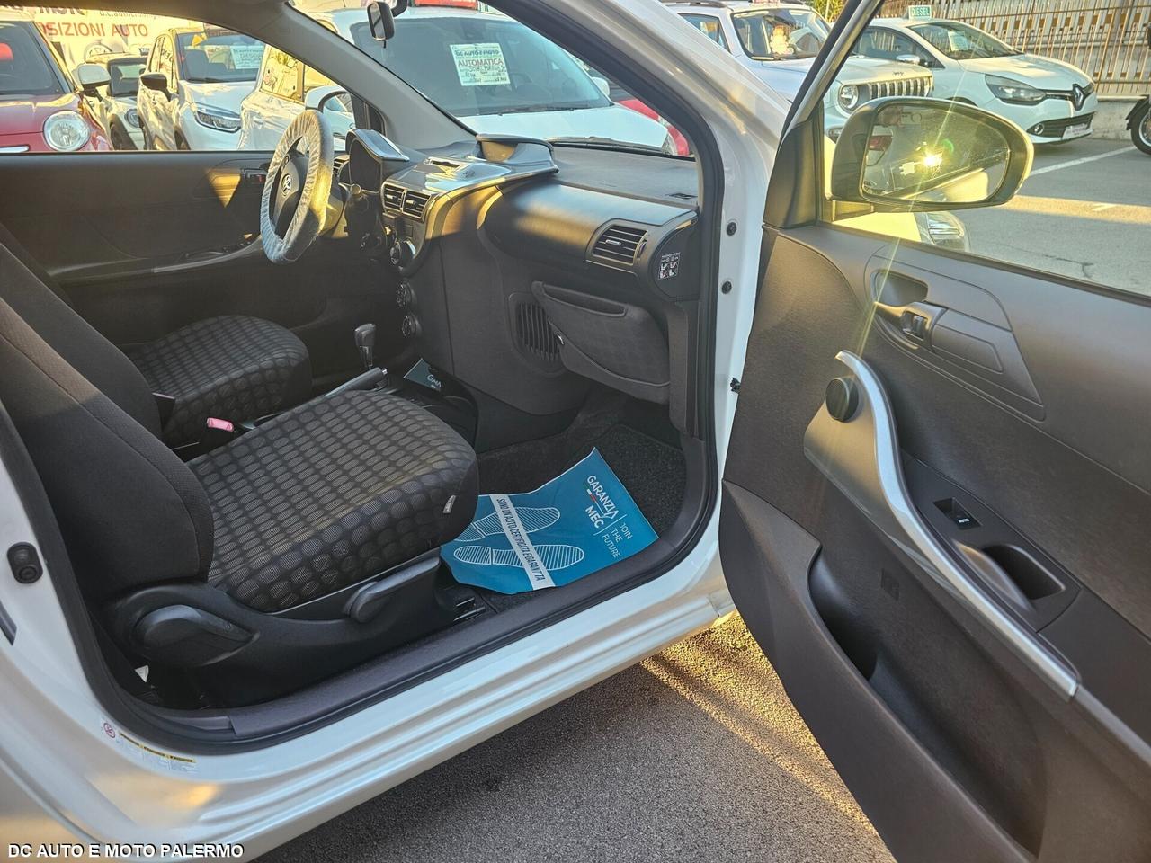 Toyota iQ 1.0 Benzina 68CV.Nuov.a Automatic.a.2010