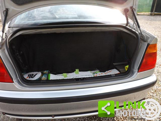 BMW 320 SERIE 3 ( E46 ) 320 I 110 KW con impianto metano