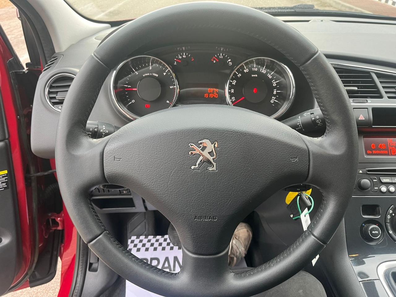 Peugeot 3008 1.6 HDi 115CV Business Unipro 2014