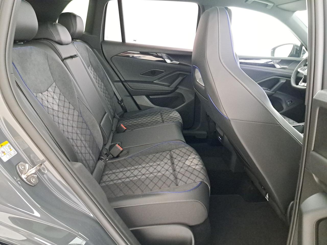 Volkswagen Tiguan 2.0 tdi r-line 150cv dsg