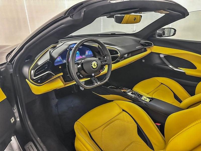 Ferrari 296 GTS 3.0 Hybrid DCT GTS