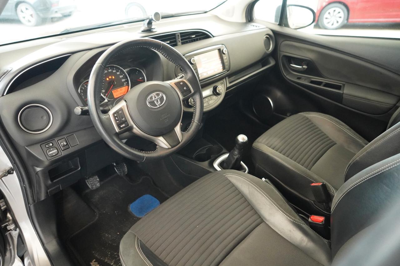 Toyota Yaris 1.0 5 porte Lounge 70 CV