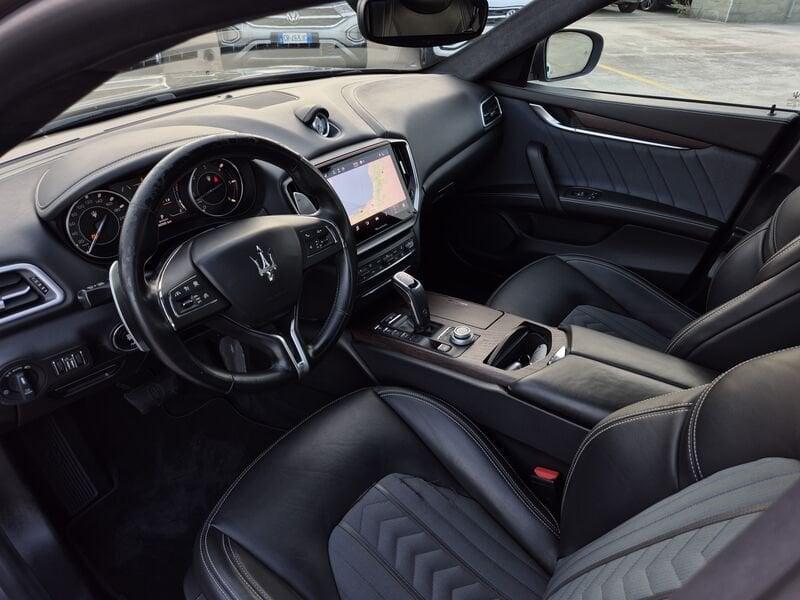 Maserati Ghibli 3.0 V6 Granlusso 250cv auto