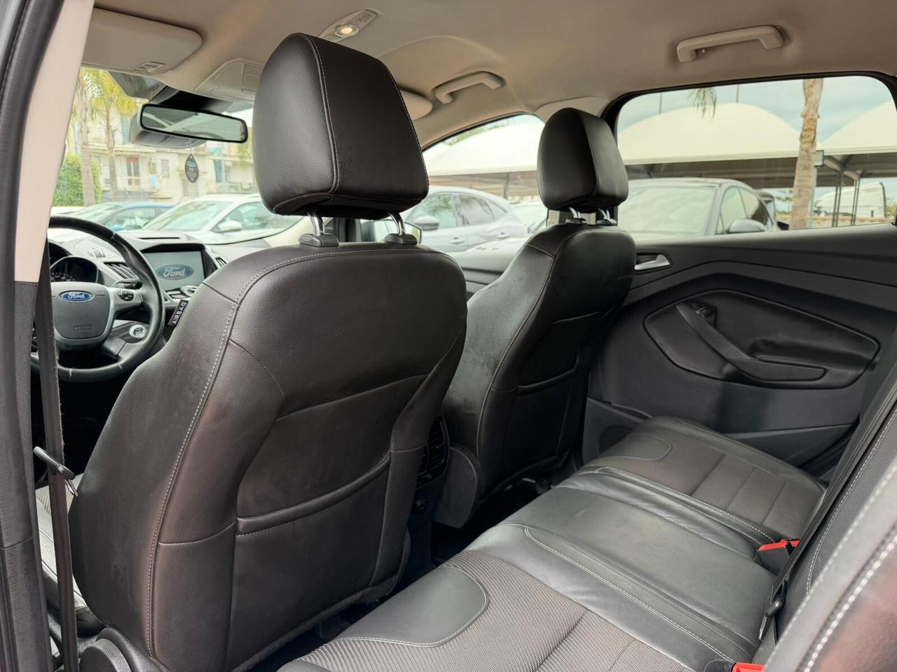 Ford Kuga 2.0 TDCI 150 CV S&S 2WD Titanium