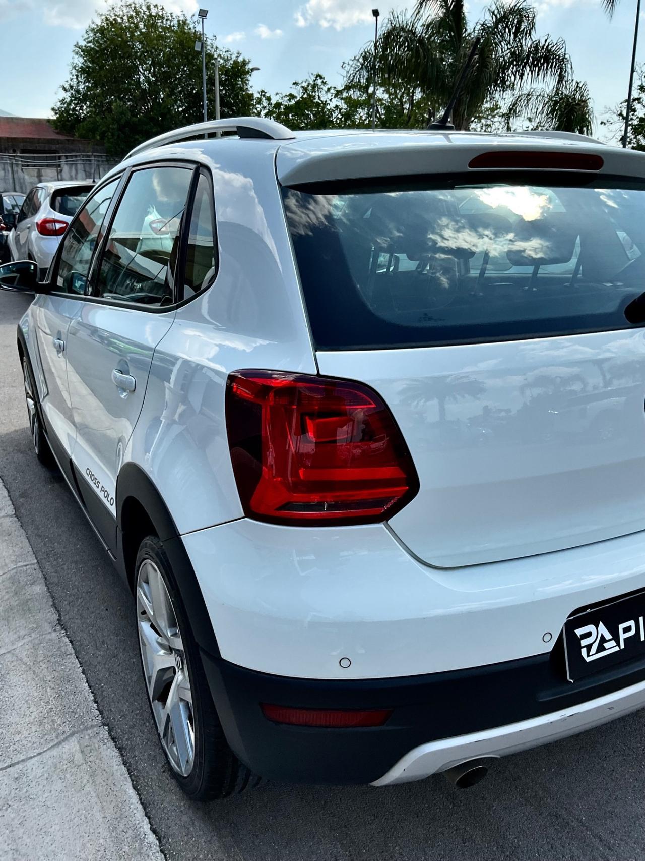 Volkswagen Polo Cross 1.4 TDI 90 CV DSG 5p.