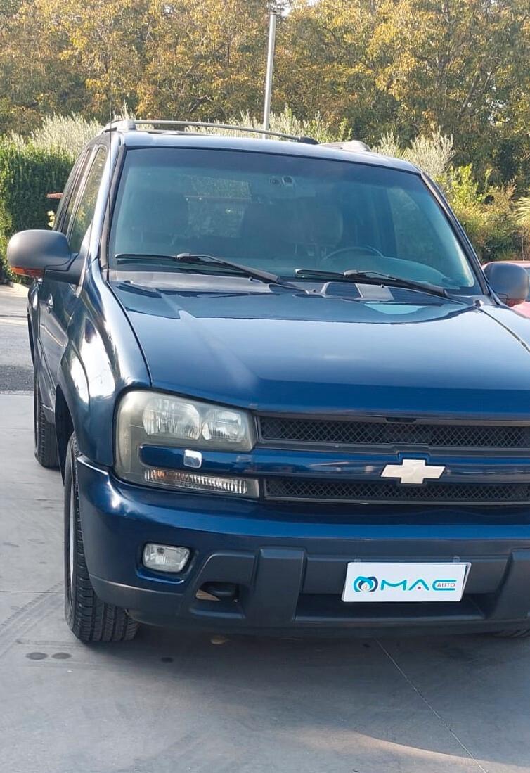 Chevrolet Trailblazer 4.2 L6 LTZ