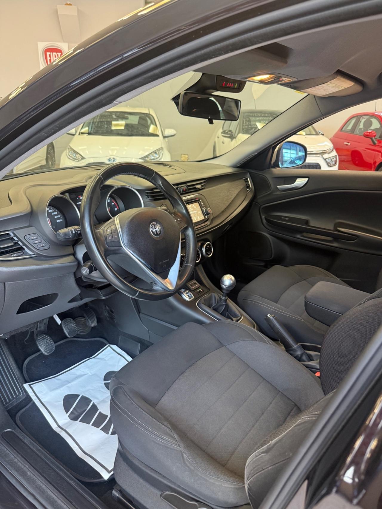 Alfa Romeo Giulietta 1.4 Turbo 120 CV GPL Super