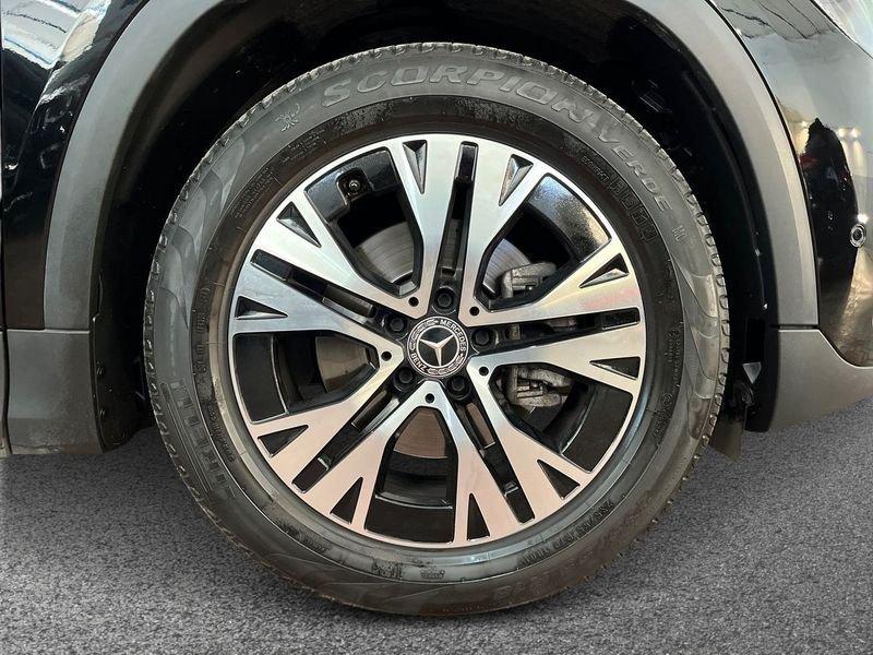 Mercedes-Benz GLA GLA-H247 2023 200 d Progressive Advanced Plus auto