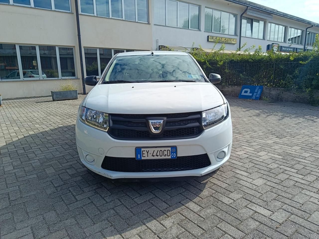 Dacia Sandero 1.2 75CV