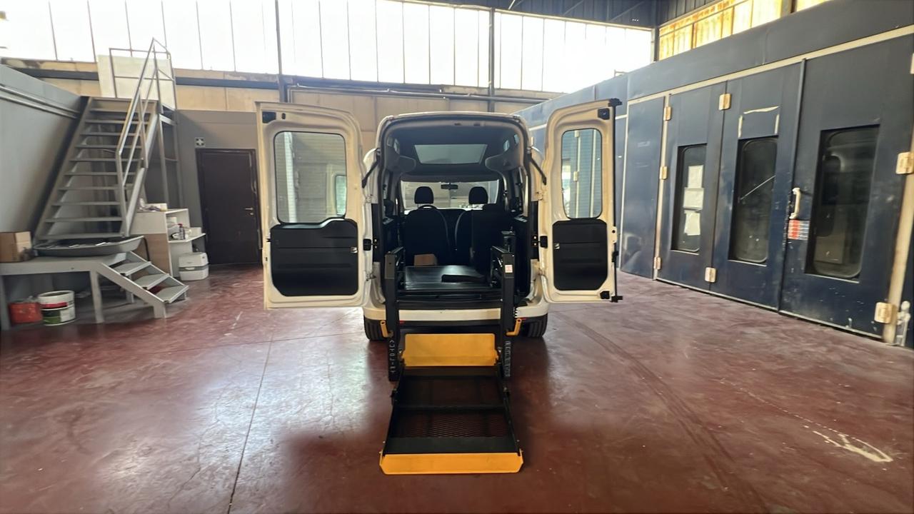 Fiat Doblo Tetto Alto auto per disabili