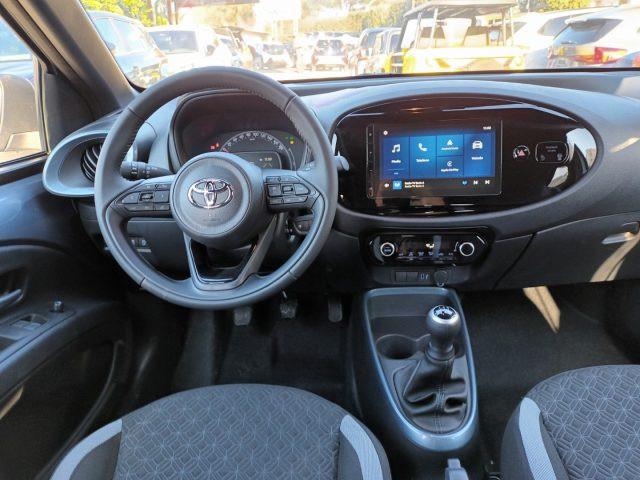 TOYOTA Aygo X 1000 VVT-I TREND 72CV 5P CARPLAY CAM"17 ITALIA