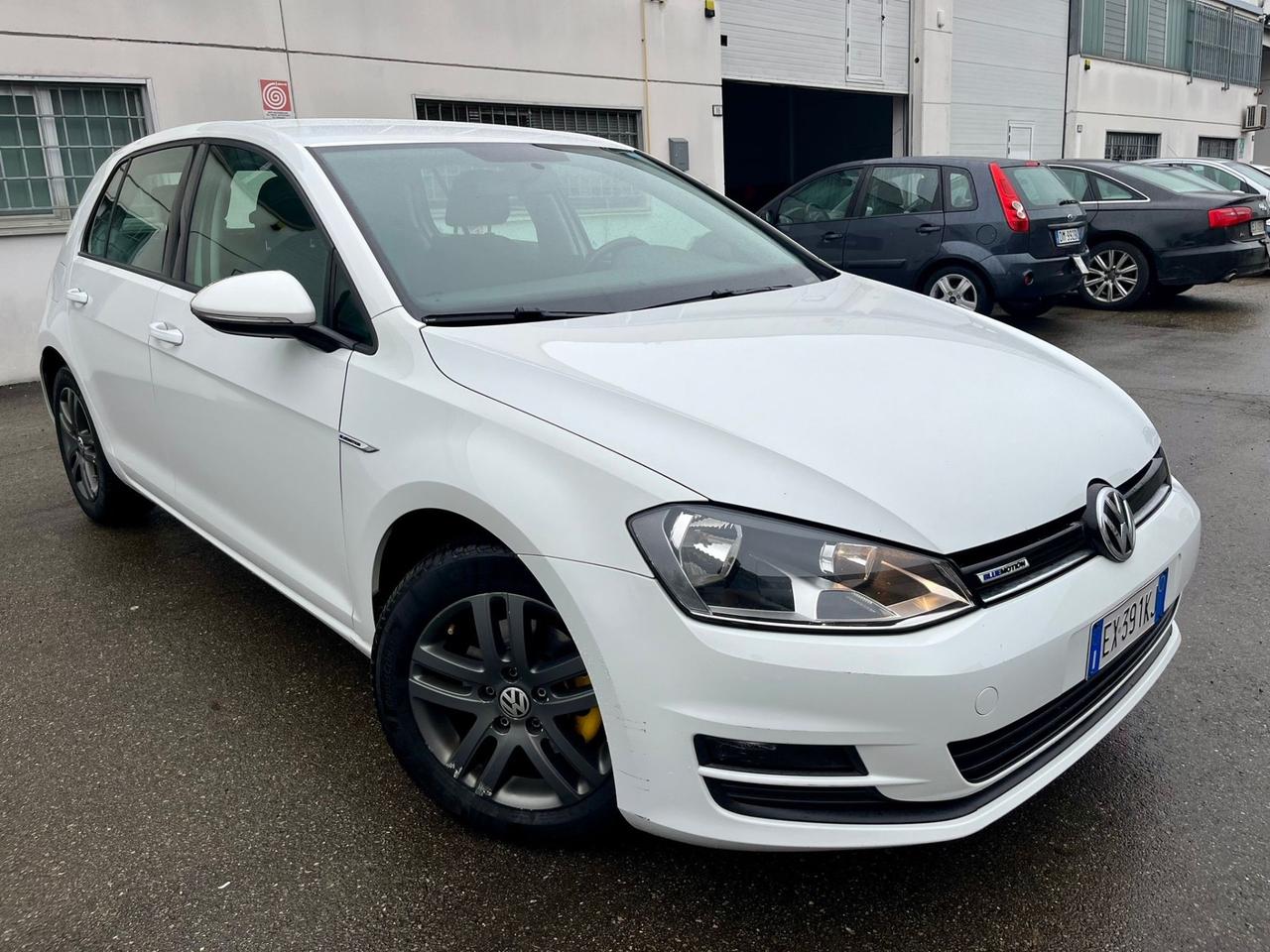 Volkswagen Golf 1.4metano 2015 143.000km perfetta per neopatentati