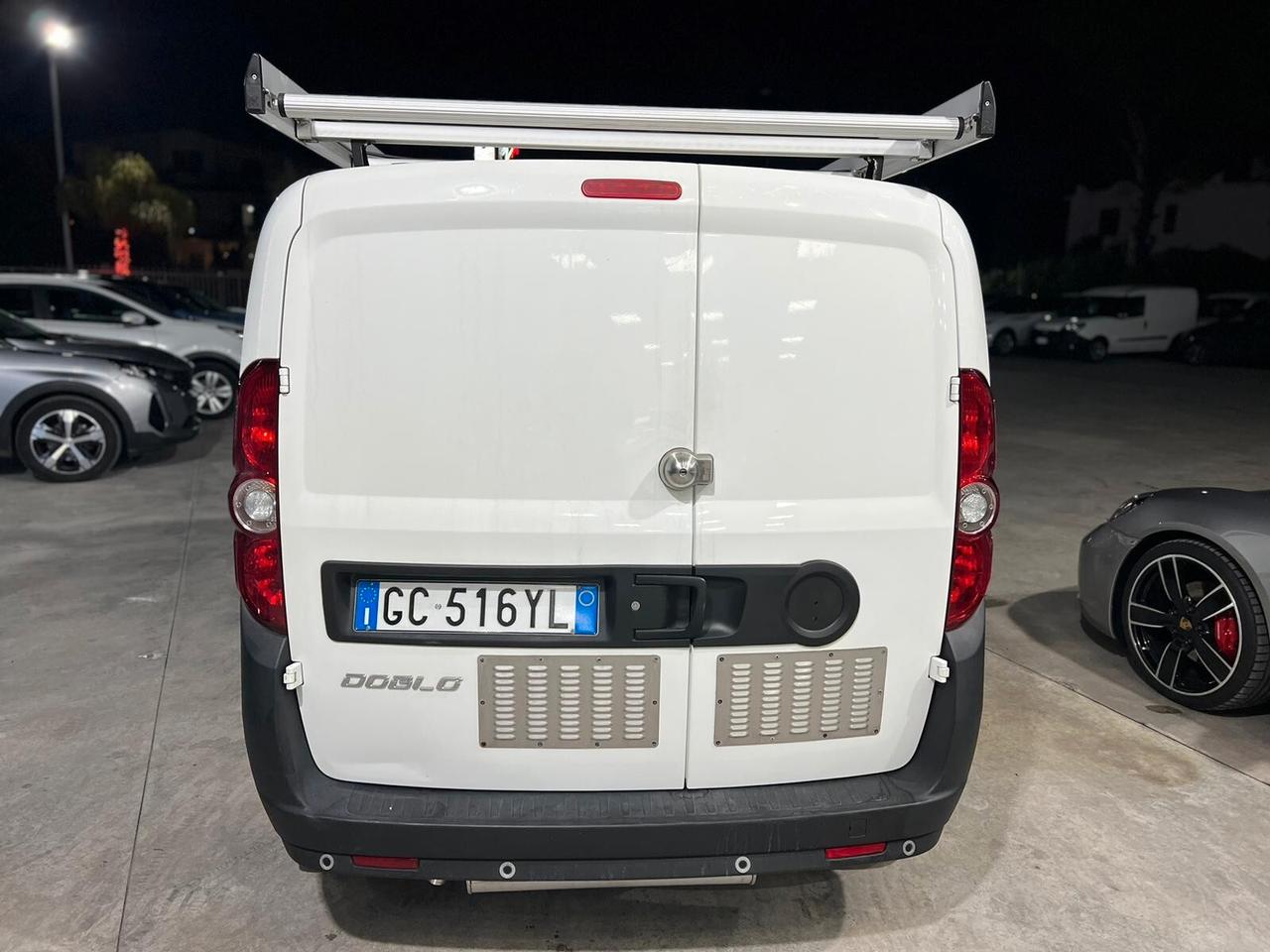 Fiat Doblo Doblò 1.4 Natural Power PC-TN Cargo Business - Officina con banco da lavoro nel cassone