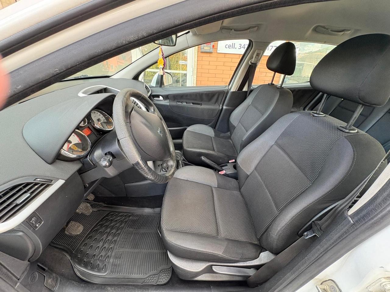 Peugeot 207 sw CON 12 MESI DI GARANZIA COMPLETA !!!!