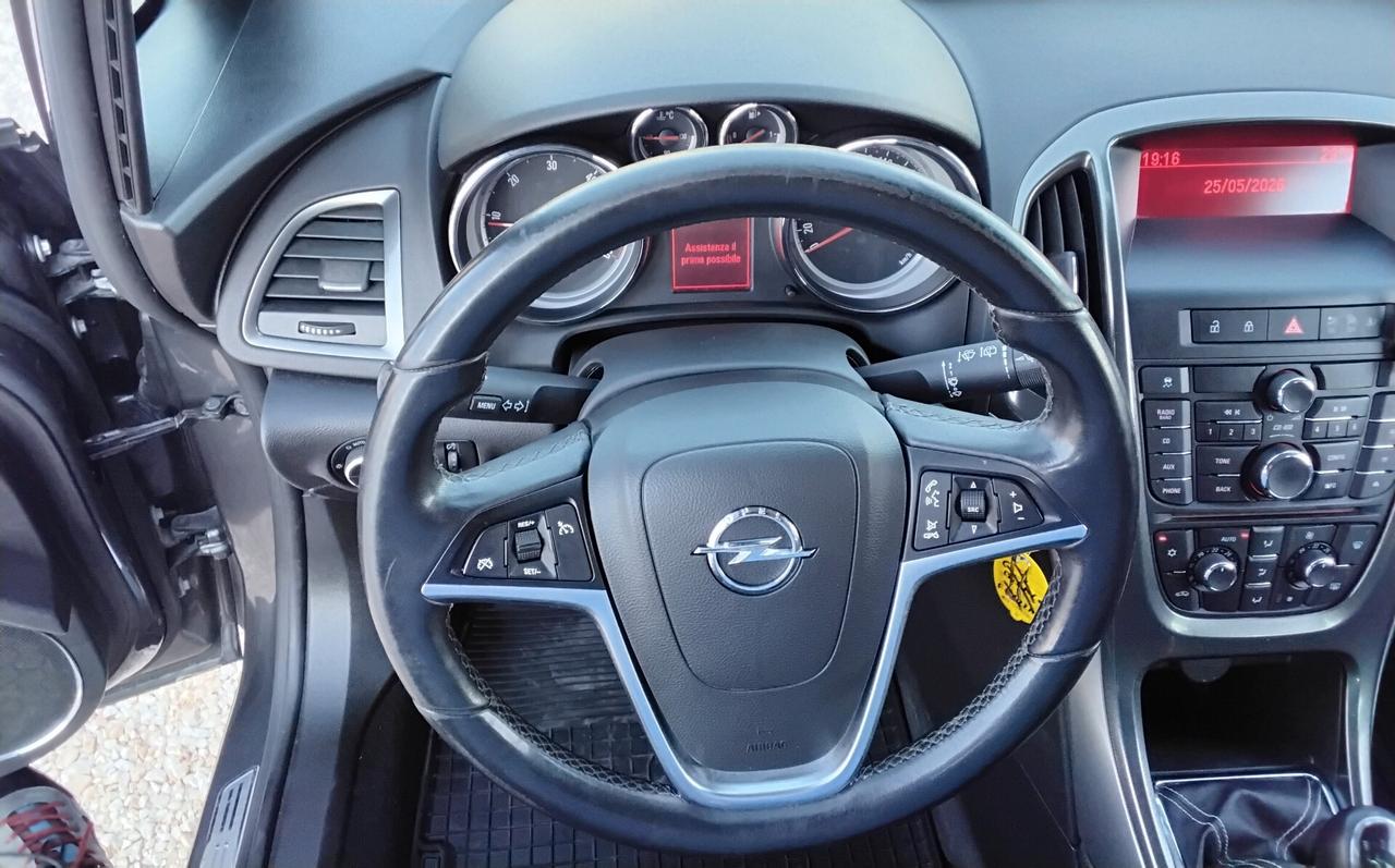 Opel Astra 1.7 CDTI 110CV Sports Tourer Cosmo