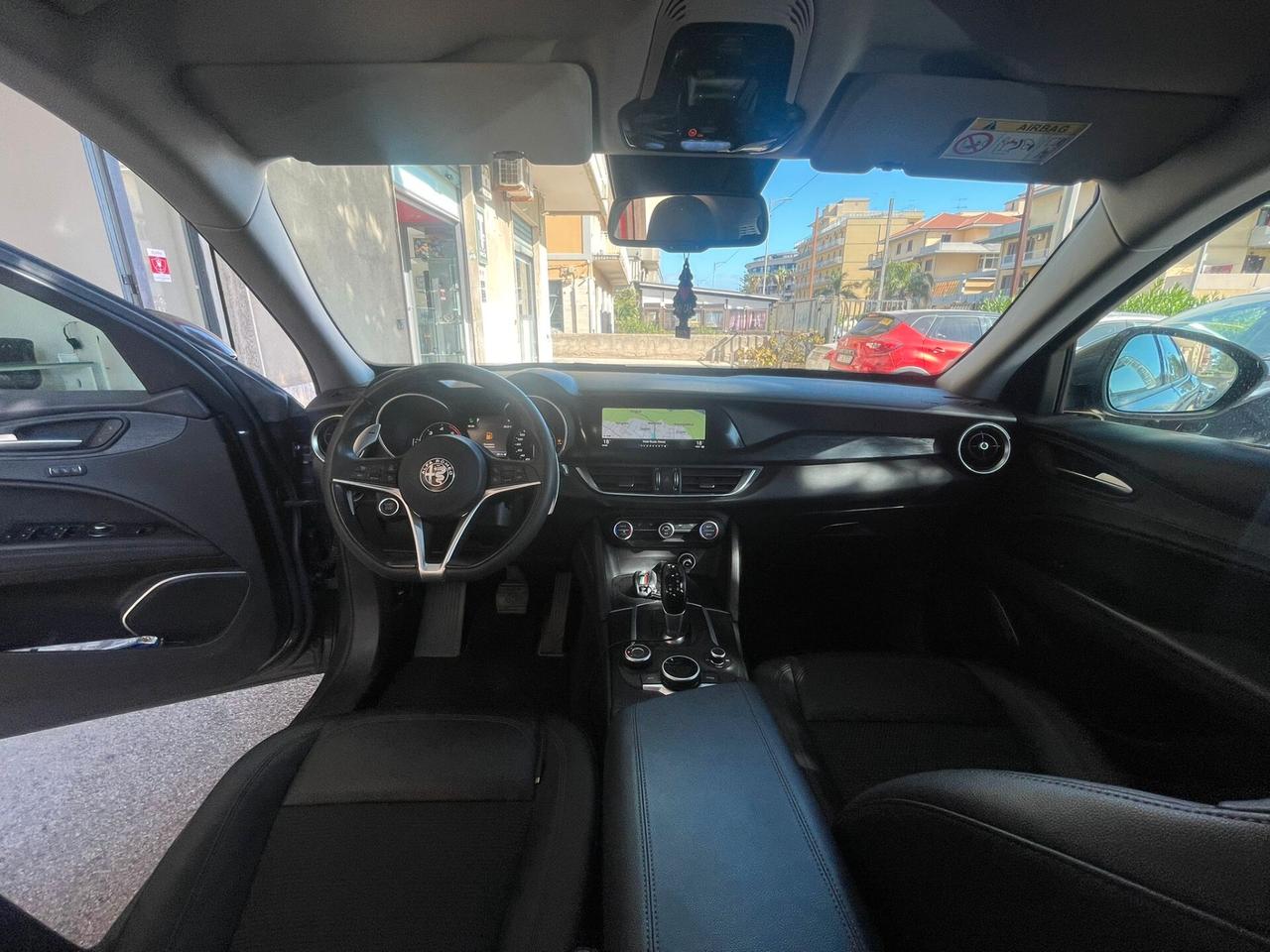 Alfa Romeo Stelvio 2.2 Turbodiesel 190 CV AT8 Q4 Business