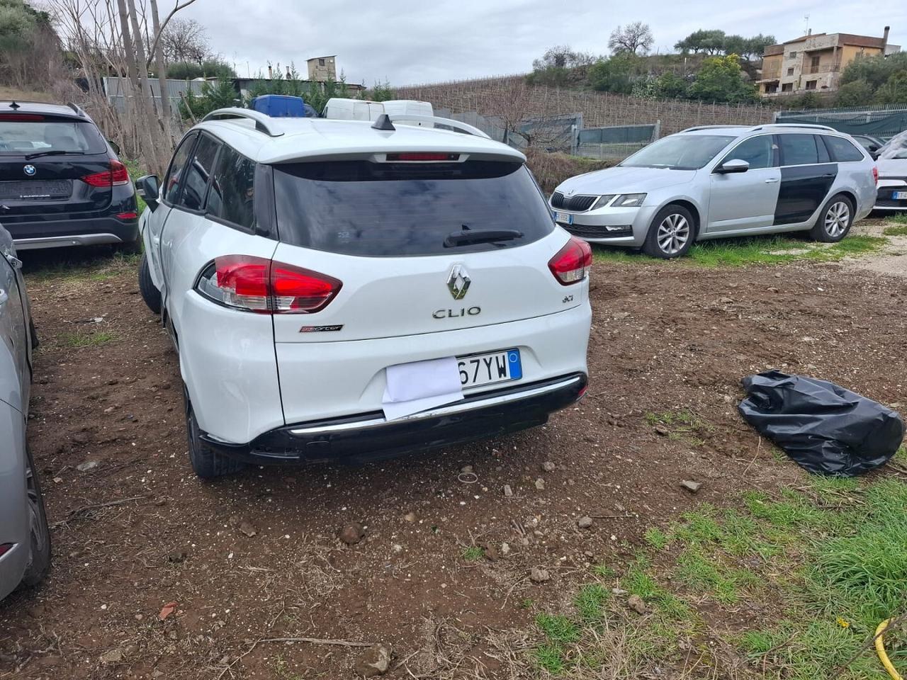 RENAULT CLIO SPORTER C.NATIONAL DCI SINISTRATA