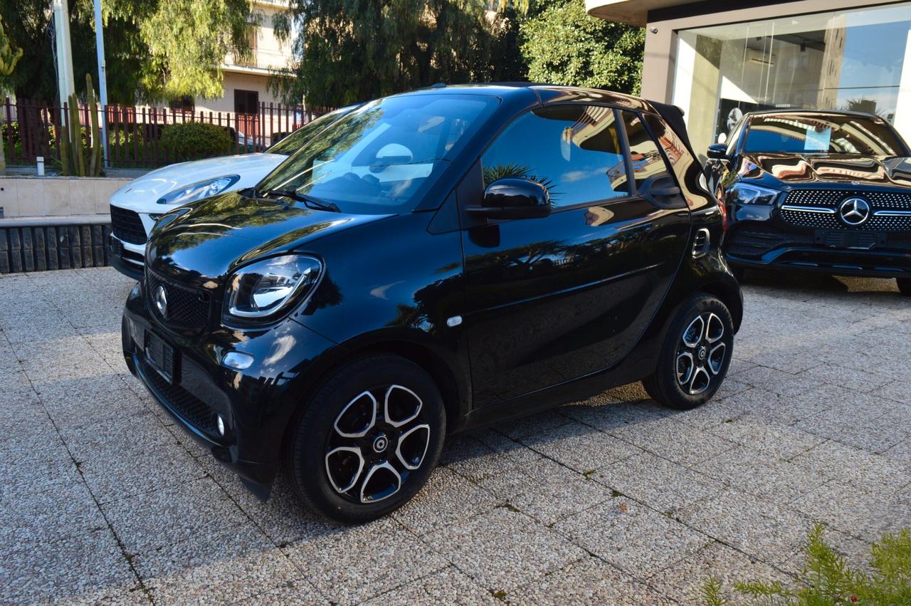 Smart ForTwo 90 0.9 T twinamic cabrio Prime
