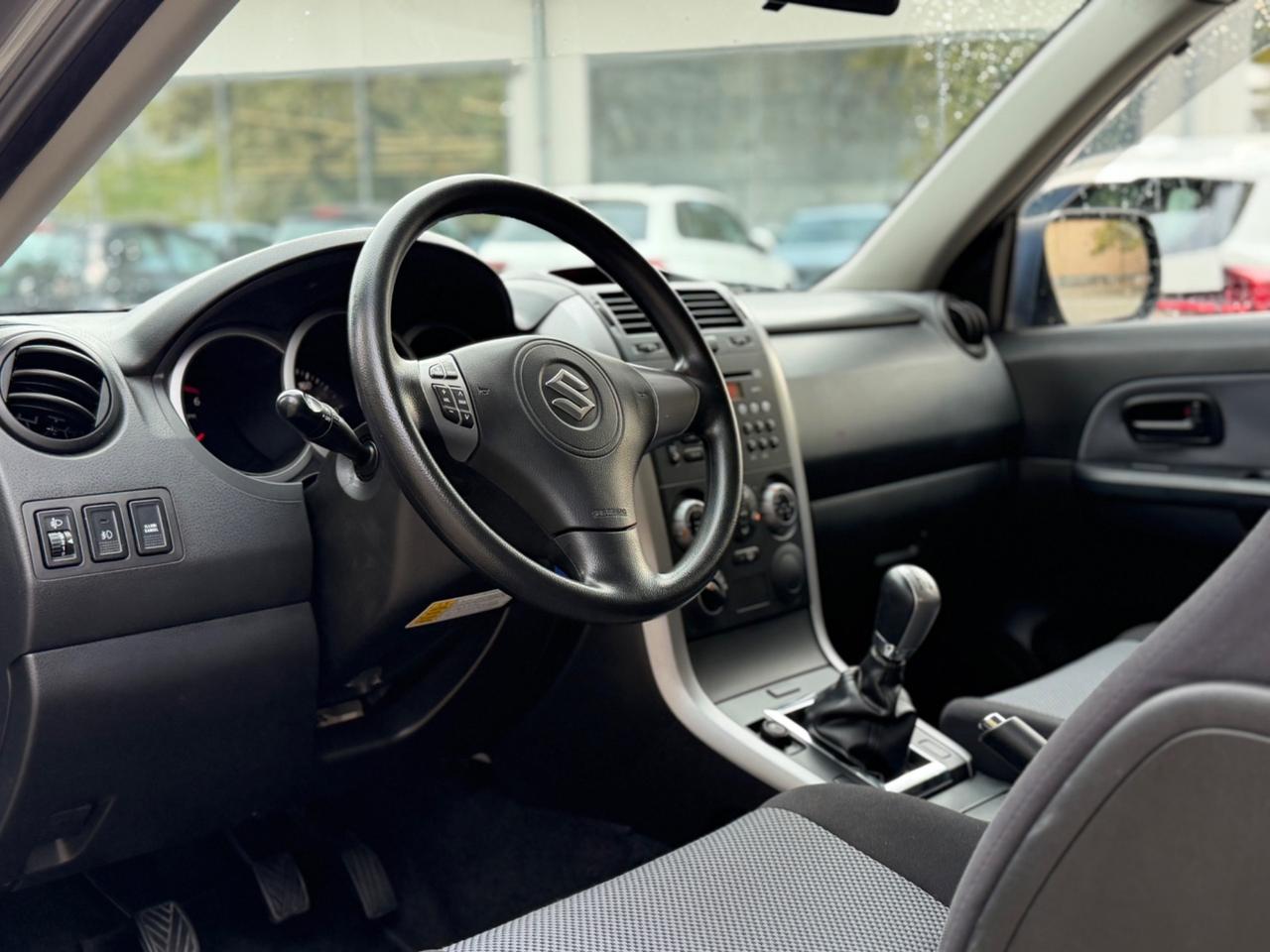 Suzuki Vitara 1.9ddis 129cv - 4x4 - 2006 nuovissima