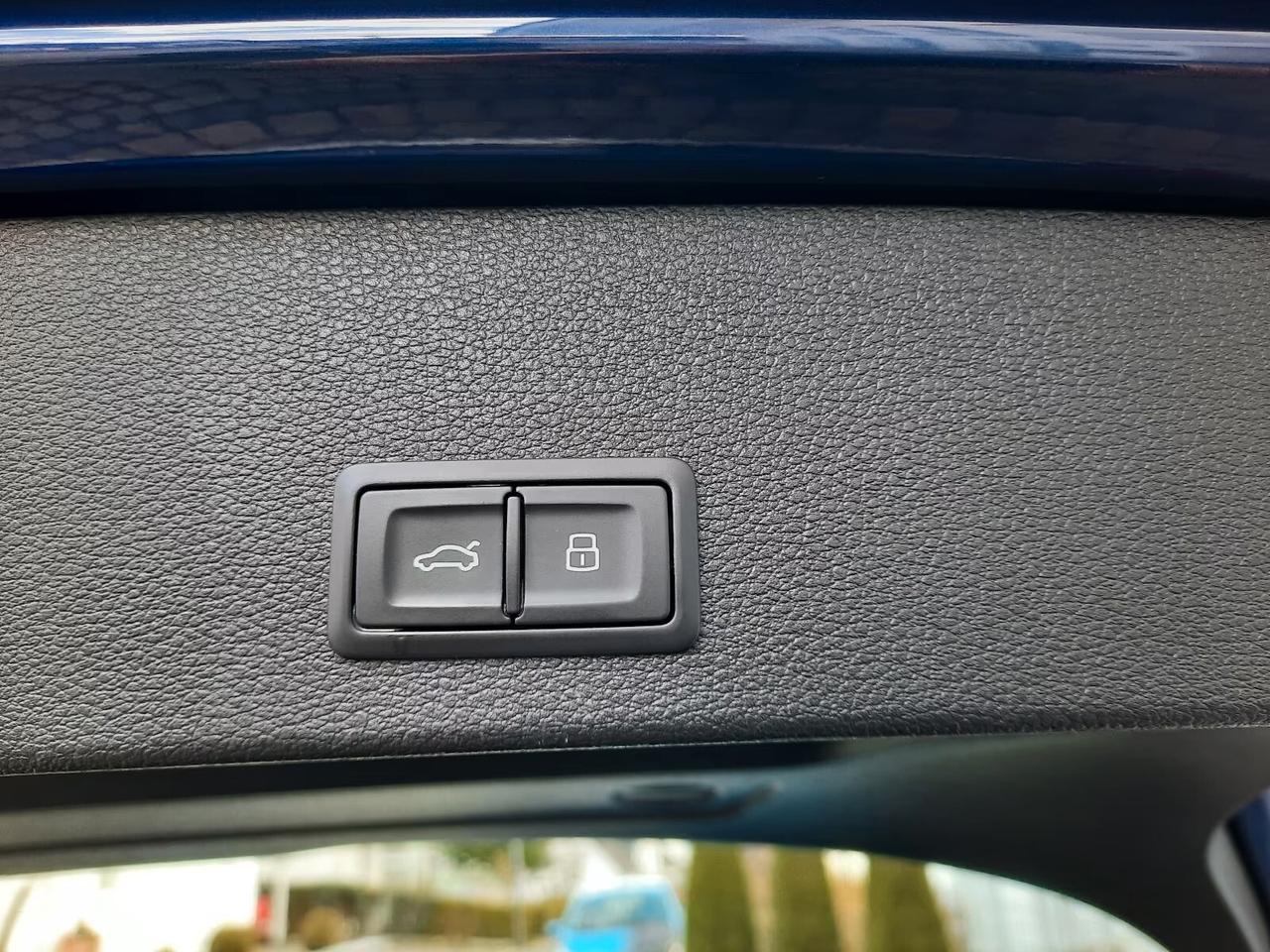 Audi Q2 30 TFSI S line Edition