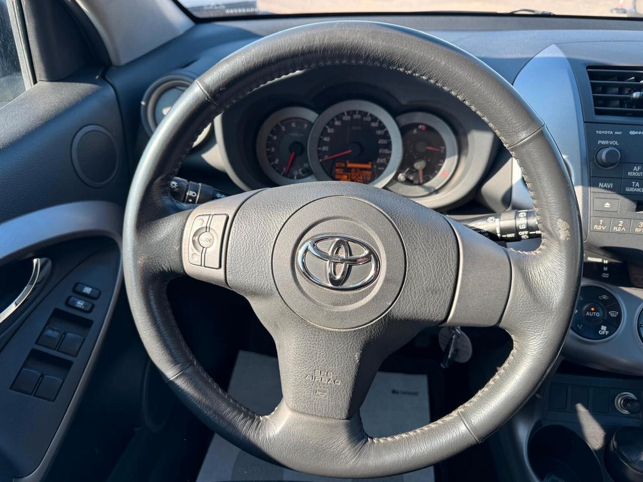 Toyota RAV 4 2.2 D-4D 136CV 5P LUXURY 2006