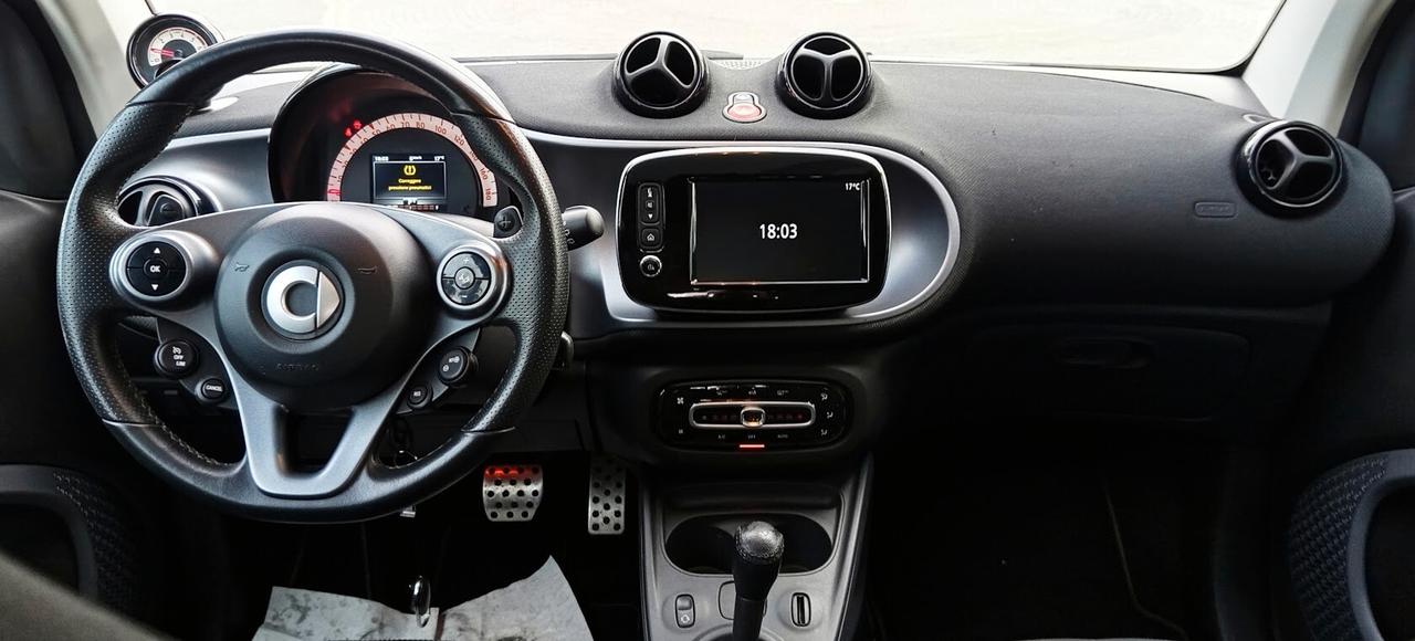 Smart ForTwo 70 1.0 twinamic Passion Tetto-Navi-Camera-R16"-Block Shaft