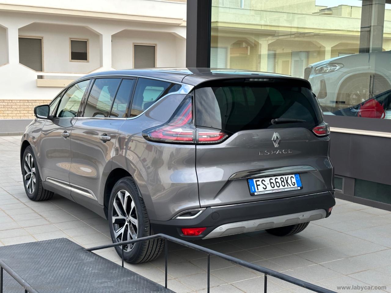 RENAULT Espace dCi 160 EDC Energy Init.Paris 4C.