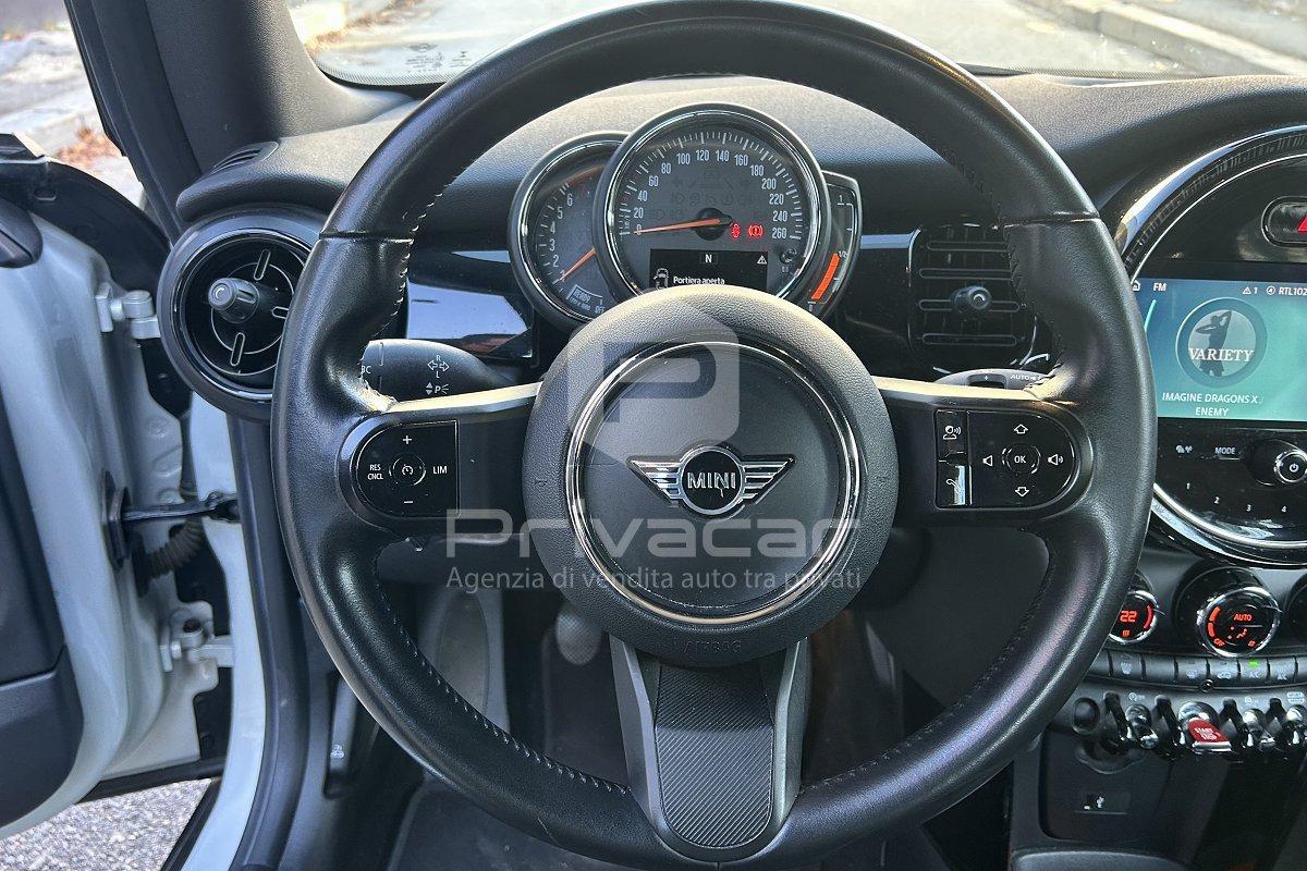 MINI Mini 1.5 Cooper Classic Cabrio