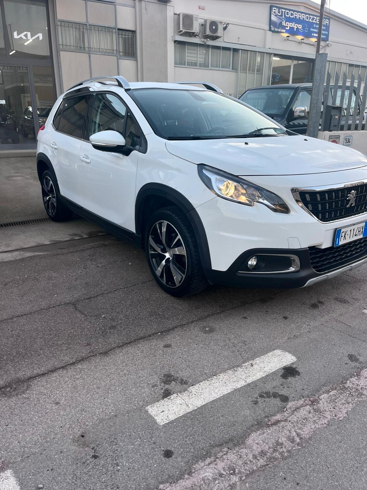 Peugeot 2008 BlueHDi 100 Active