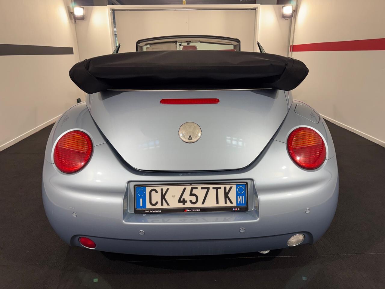 Volkswagen New Beetle 1.6 Cabrio