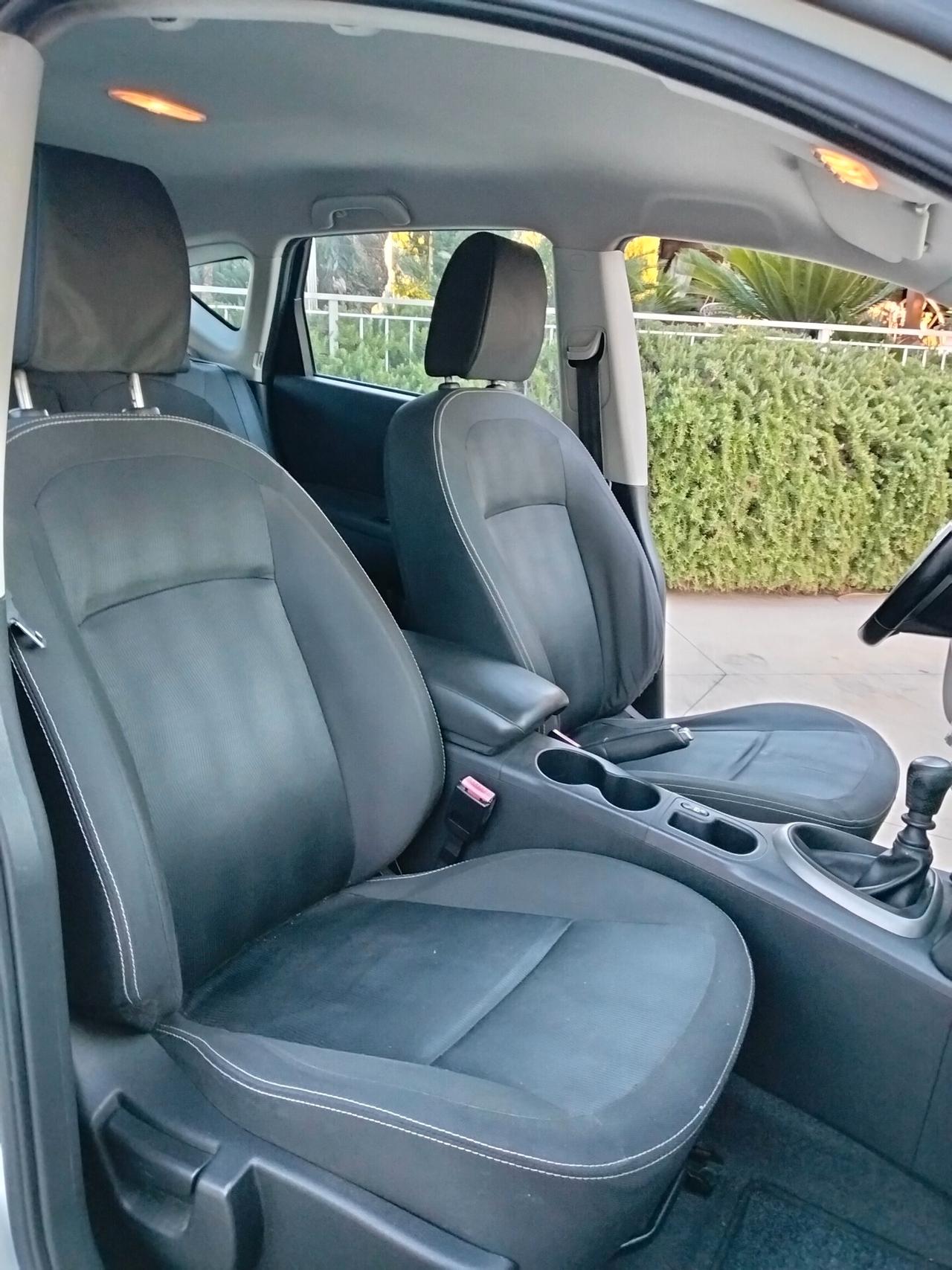 Nissan Qashqai 1.5 dCi DPF Tekna