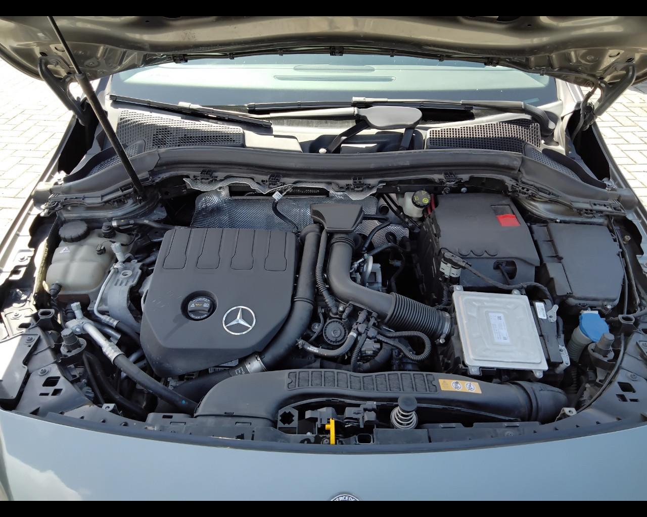 Mercedes-Benz Classe B - W247 2018 - B 180 Sport Plus auto