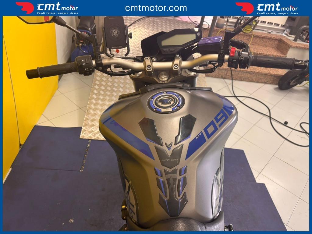 Yamaha MT-09 - 2015