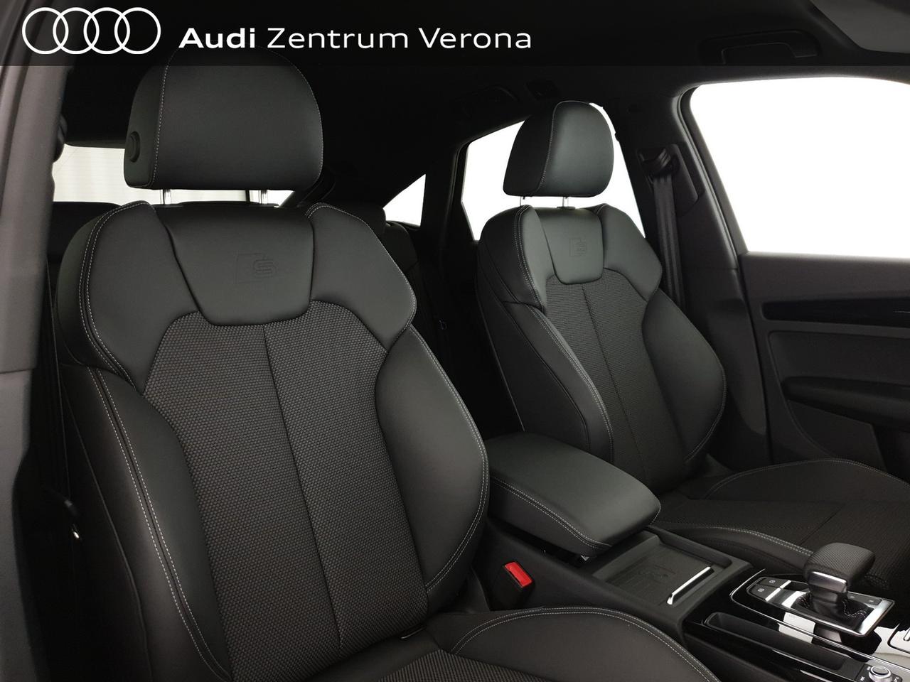 Sportback 40TDI 204CV quattro Str Identity Black