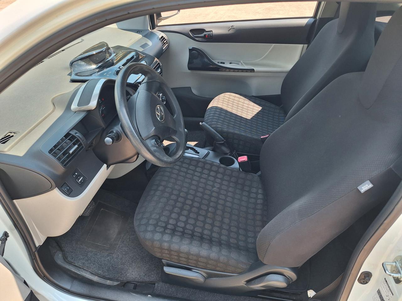 Toyota iQ 1.0 CVT Trend CAMBIO AUTOMATICO