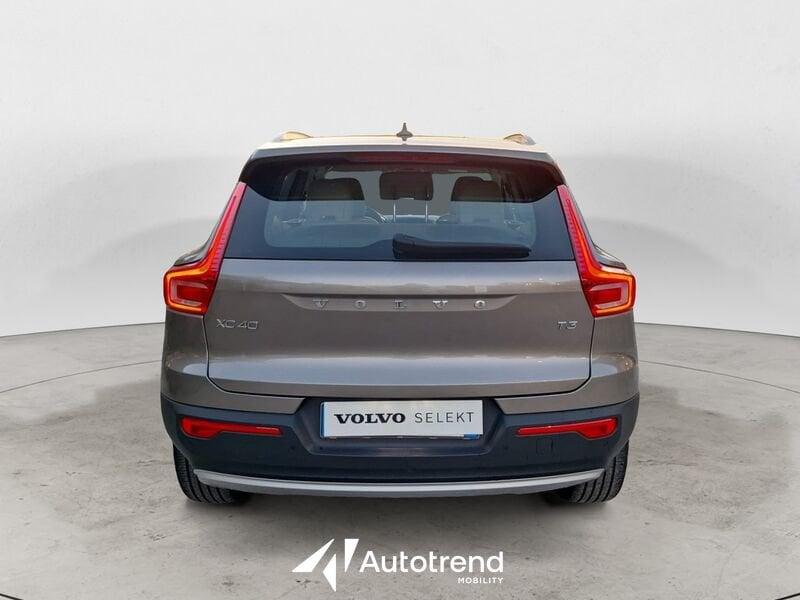Volvo XC40 T3 163 CV Automatica NAVI LED Inscription