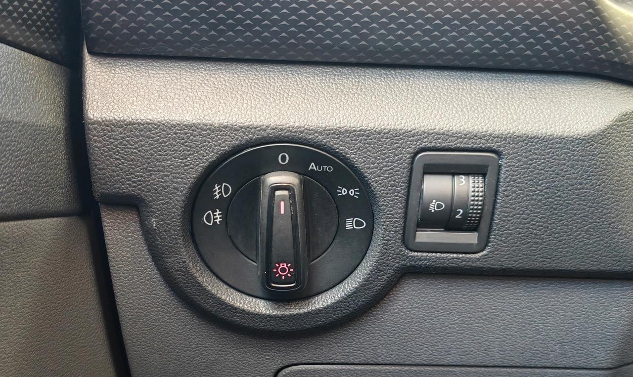 Volkswagen T-Cross SOLO 32.000KM incidentata