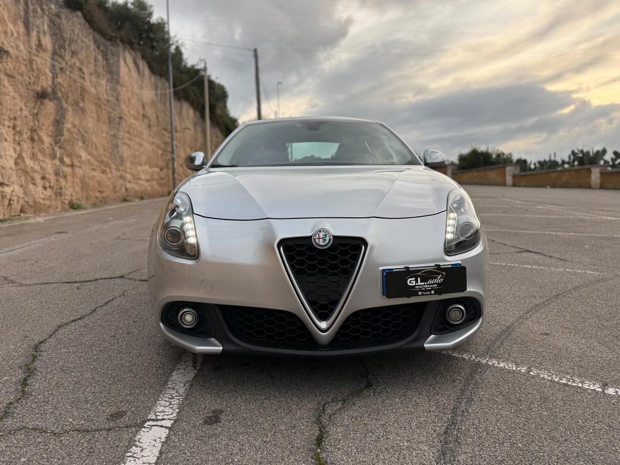 Alfa Romeo Giulietta/1.6 120CV/LED/CERCHI 17"/NEOPATENTATI