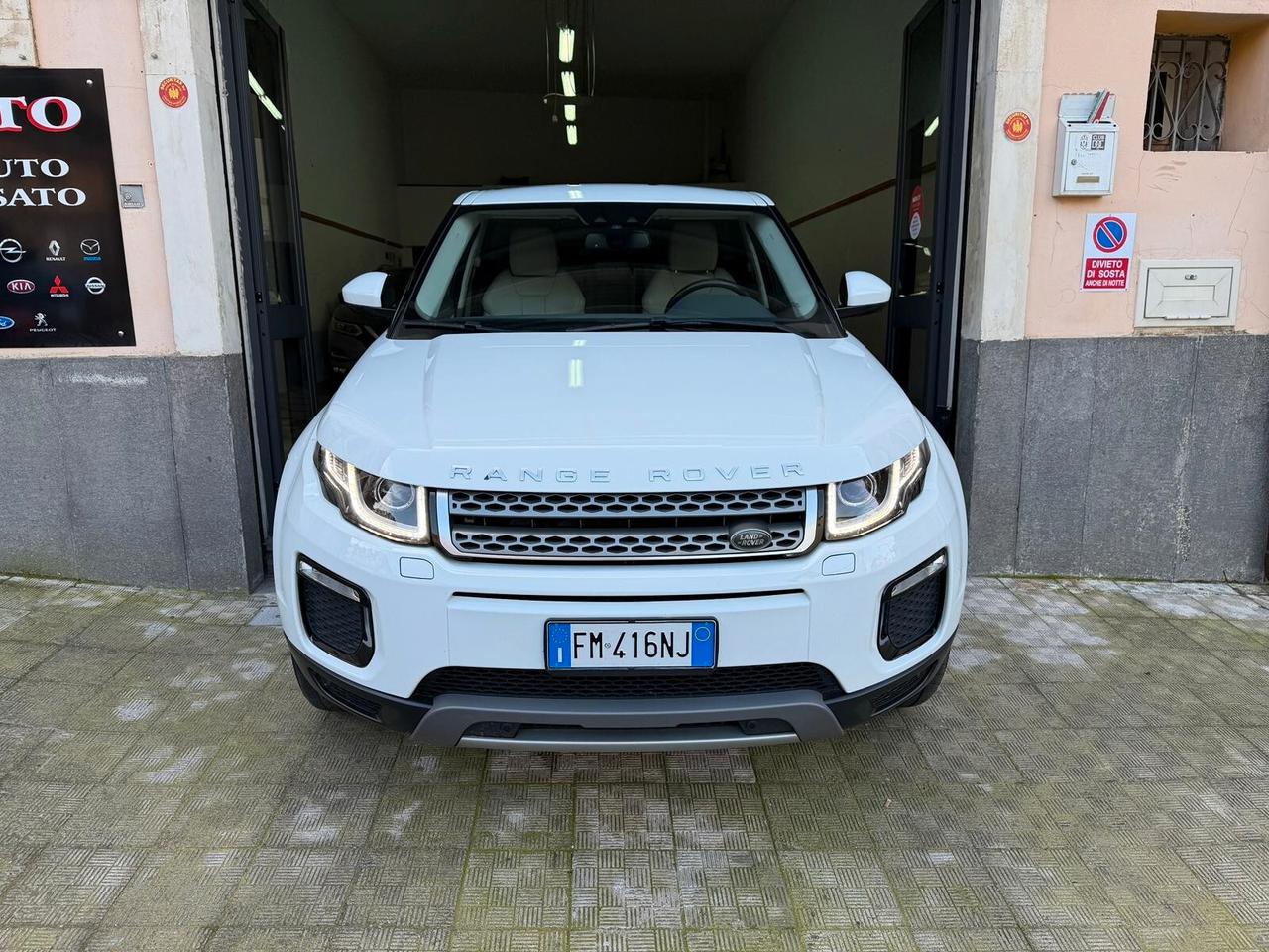 Land Rover Range Evoque 2.0 TD4 150 CV 5p. SE