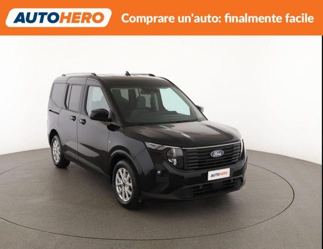 FORD Tourneo Courier 1.0 EcoBoost Titanium