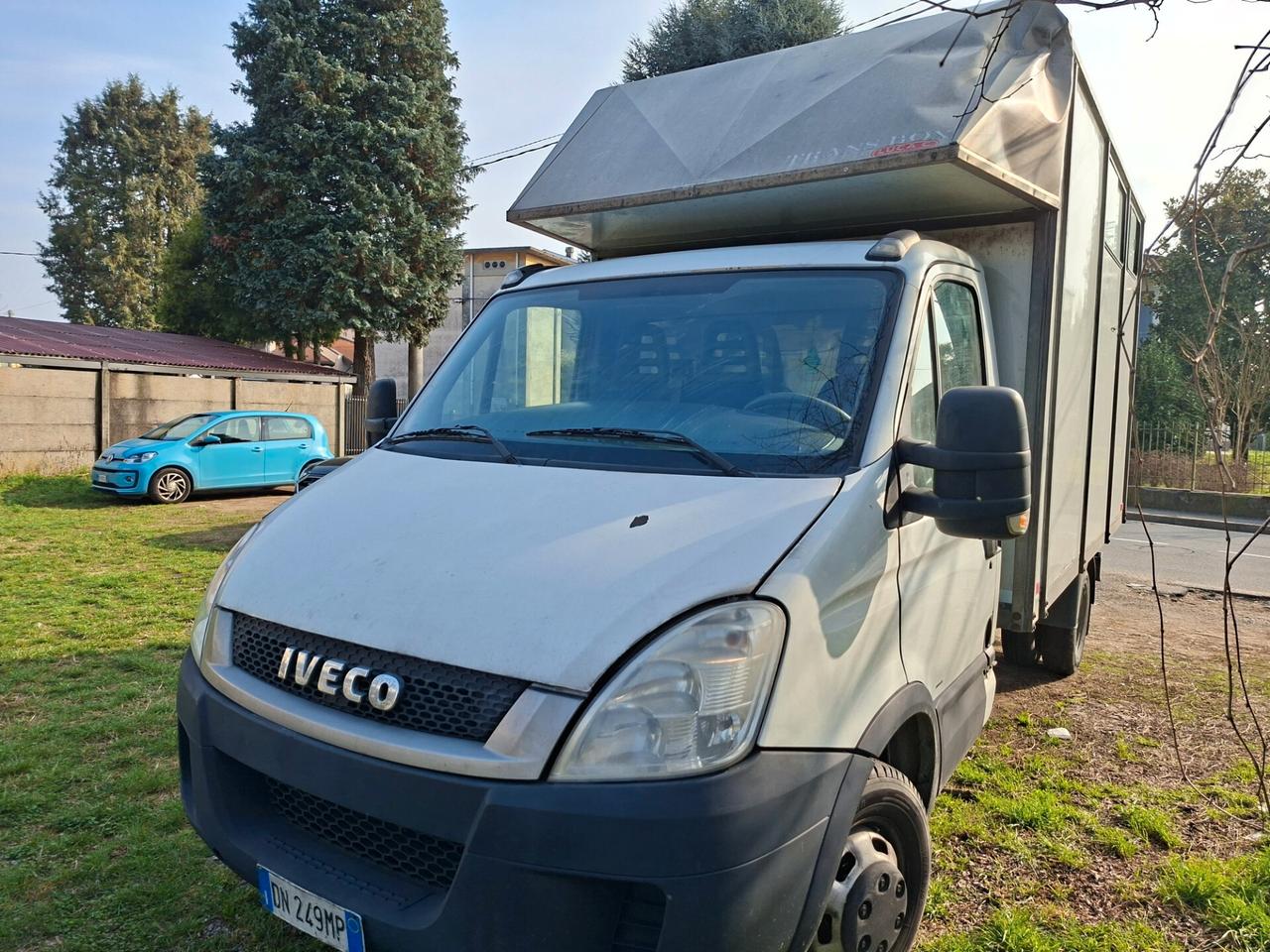 Iveco daily 3.0 td TRASPORTO CAVALLI motore ok